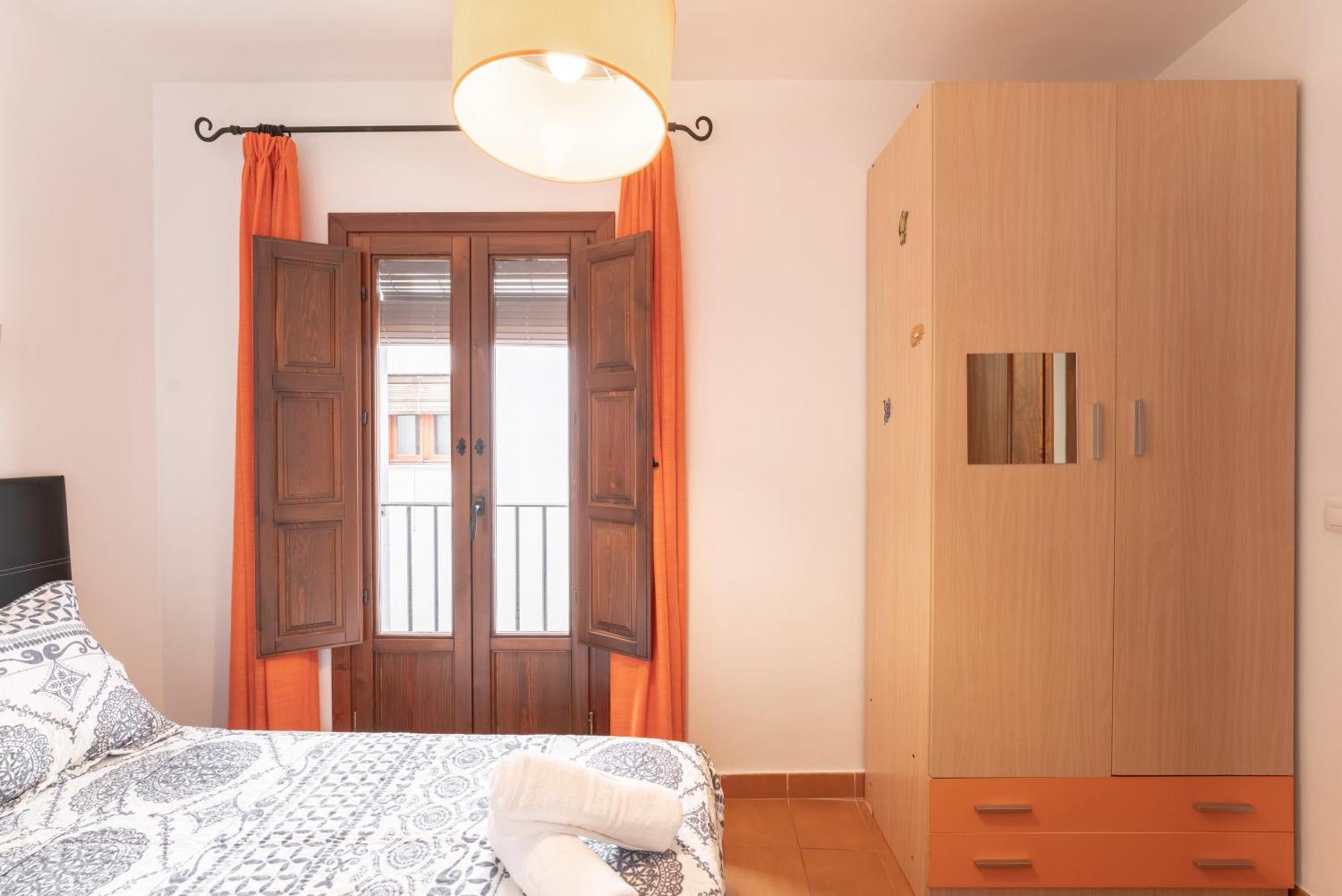 Elvira 60 Homes Granada Quarto foto